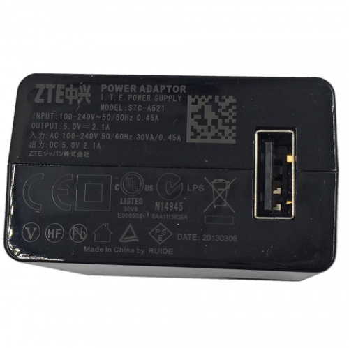Зарядное устройство USB ZTE STC-A521 5V 2.1A (черное, новое)