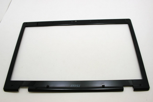 Рамка матрицы E2P-684B211-U22 для ноутбука MSI MS-1681 CR620, CR640