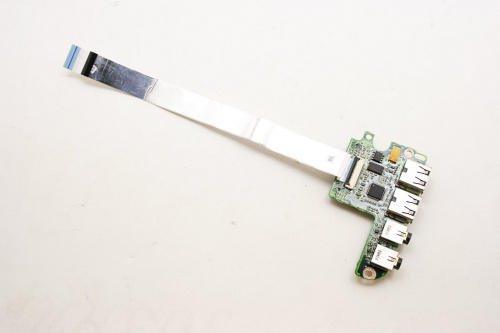 Плата Card reader с разъемами audio, USB DAUM3BPI6E0 для ноутбука Dell Inspiron 1564